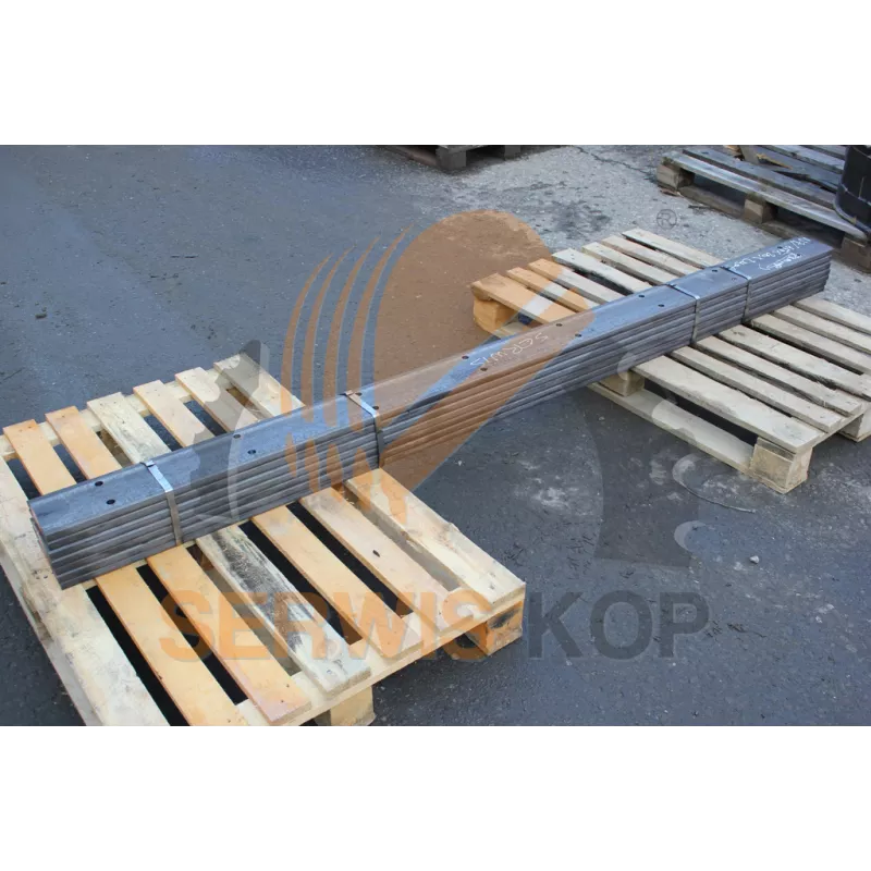 Подошва, подходящая для CAT 2406x150x20 — отверстия для винтов HB400