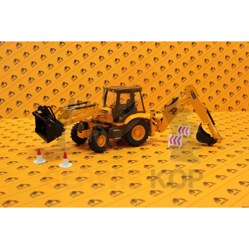Модель экскаватора-погрузчика Contractor / масштаб 1:25