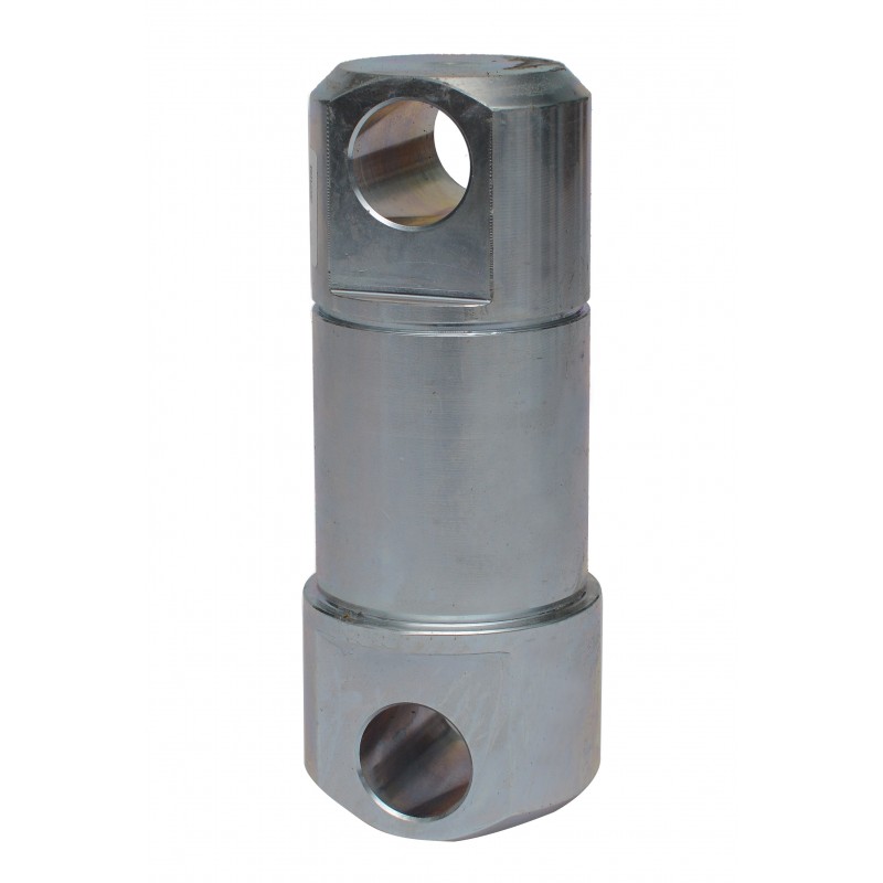 Вал крепления привода самосвала Volvo