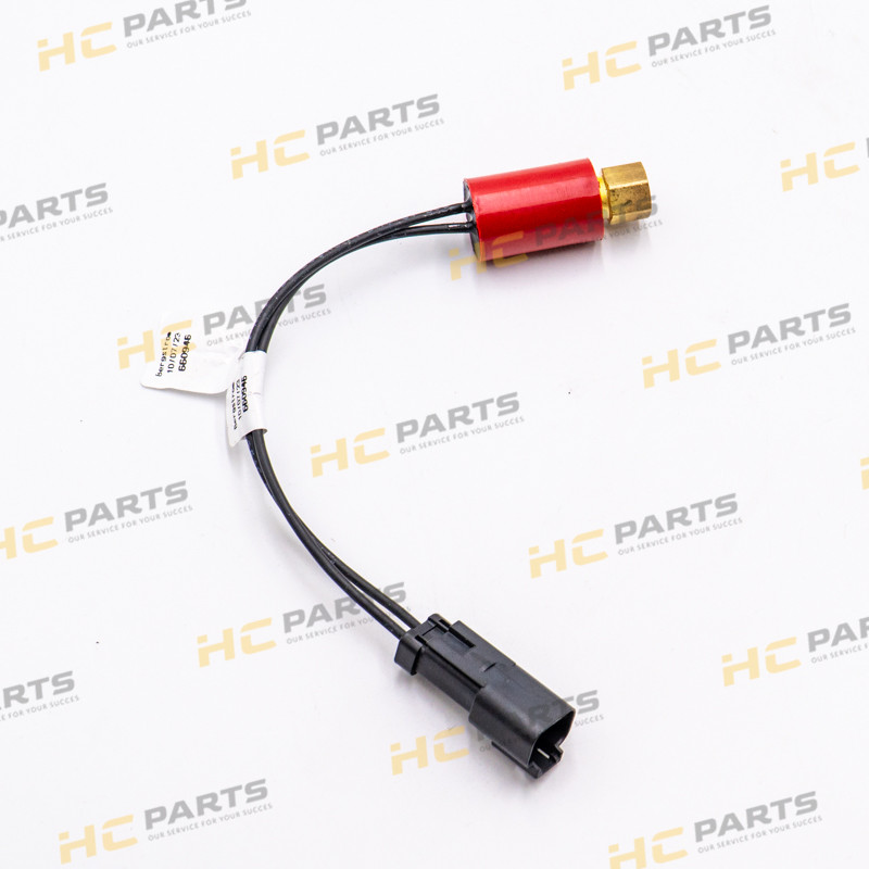 JCB Air conditioning high pressure sensor - BERGSTROM