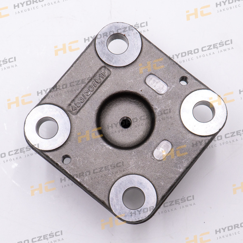 JCB Trunnion / крепление кроссовера (OEM качество) - DELLAR