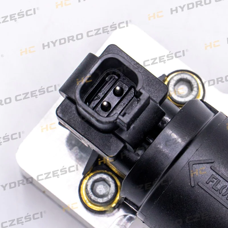 {_b1_} топливный насос 24V BK BL - PERKINS