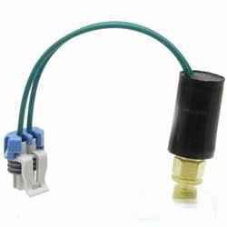 RE212880 датчик давления масла