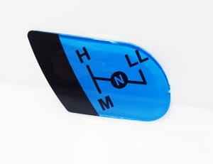 V32685100 Эмблема