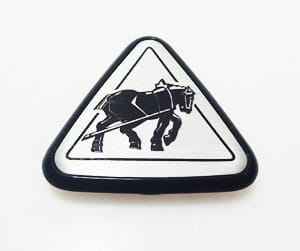 H931402070021 Эмблема