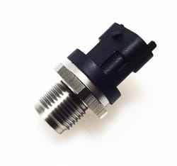 V837069410 датчик давления топлива