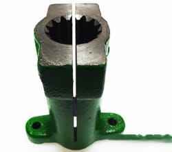 AT42308 вал насоса