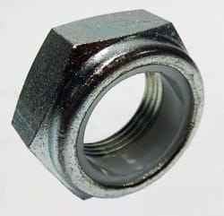 133741802 гайка