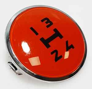 84210476 крышка рычага