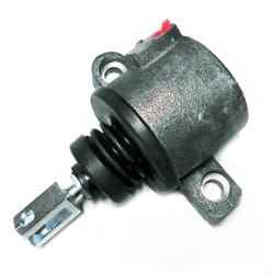 84332855 Тормозной Цилиндр