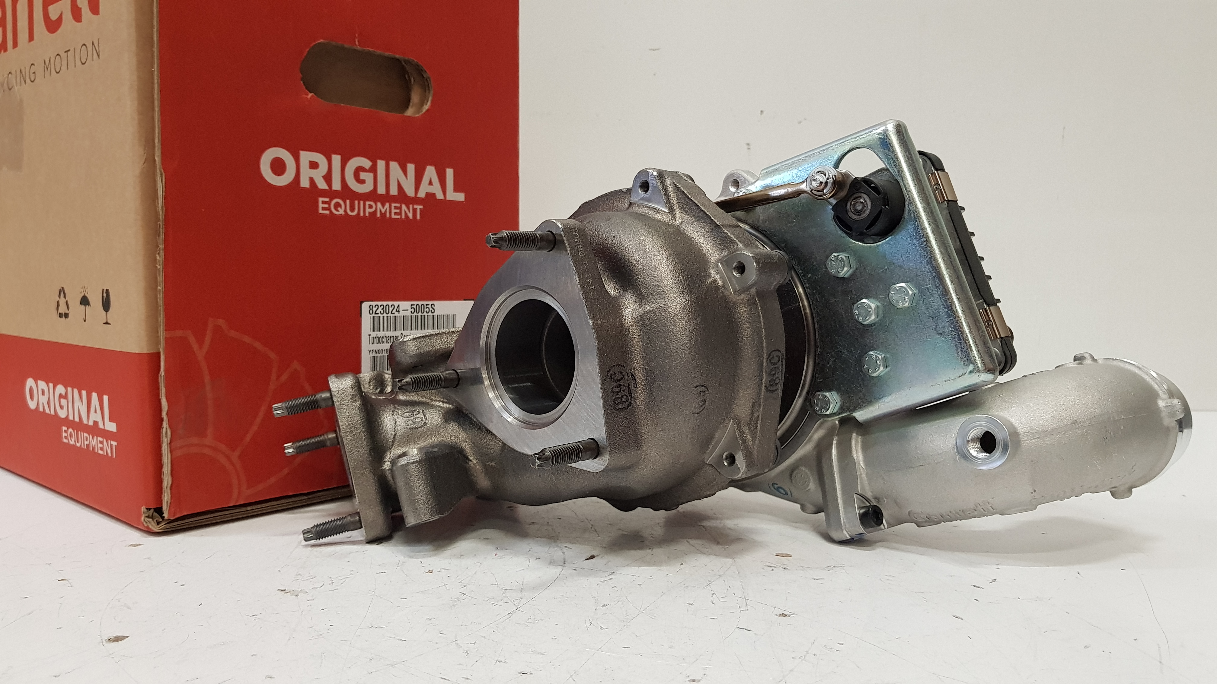 Турбокомпрессор GARRETT