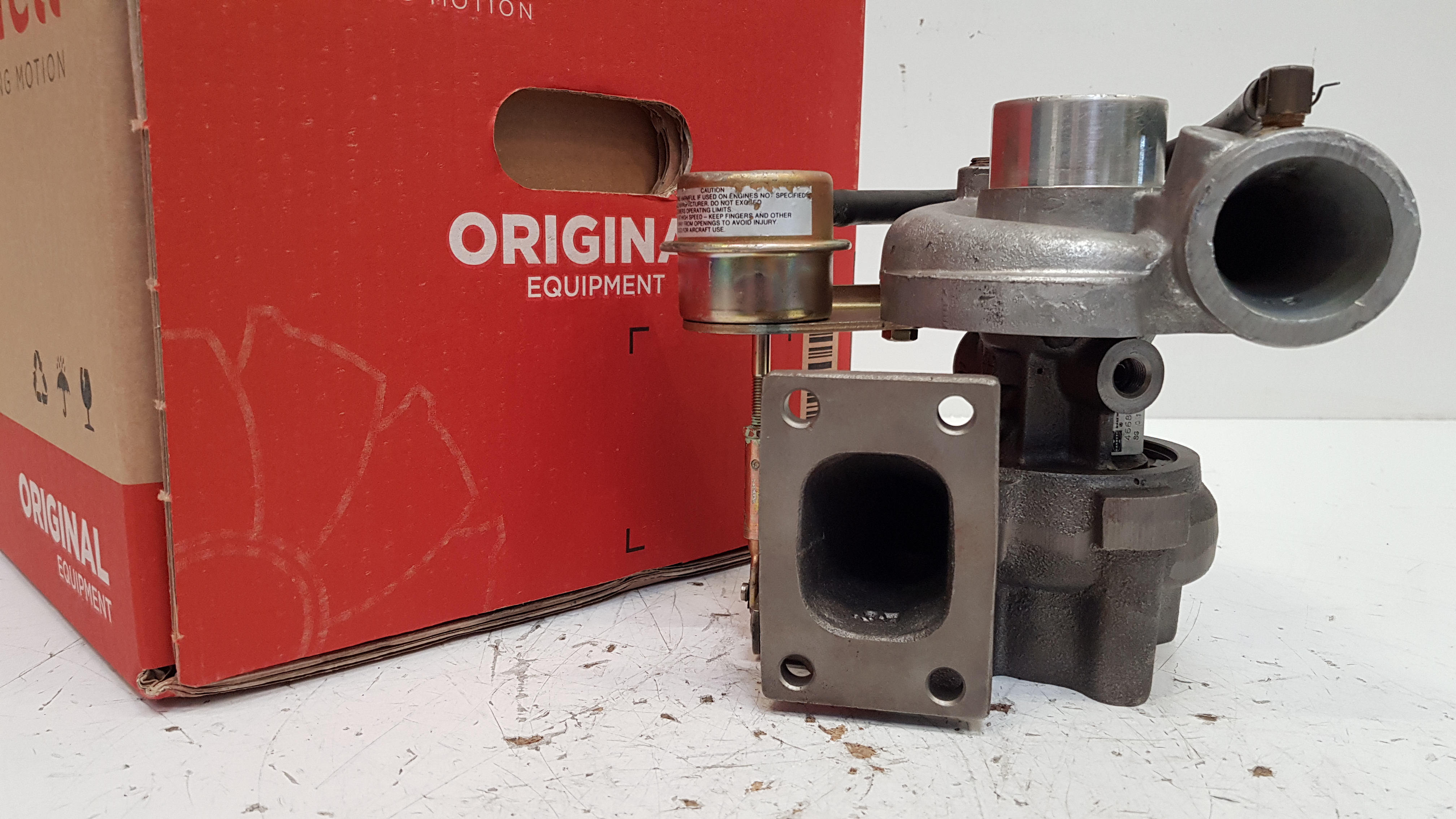 Турбокомпрессор GARRETT