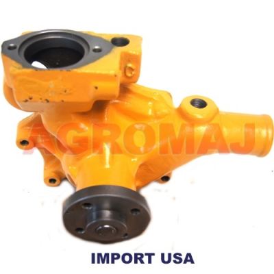KOMATSU водяной насос 3d95 4D95L — фото 2