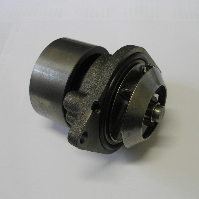 Водяной насос Case 580 SM / 580K