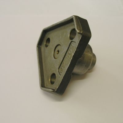 Нижний шарнирный шарнир CASE 580K / MF50