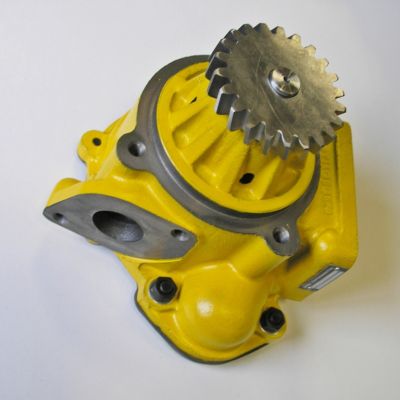 Водяной насос Komatsu WA470-6 — фото 3