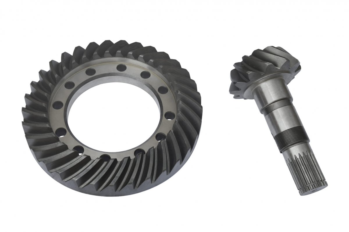 Ролик атаки с колесом CASE 695SM 695SR NH B115 LB115