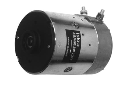 Двигатель Искра 24V 2.2 kW 11.212.419 AMJ4554