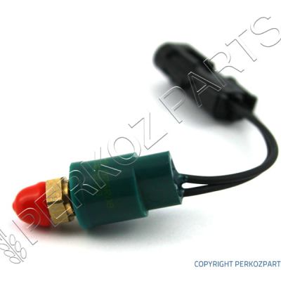 ДАТЧИК ДАВЛЕНИЯ КОРОБКИ ПЕРЕДАЧ NEW HOLLAND 89846124-9846124