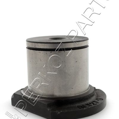 ВТУЛКА ПОДШИПНИКА РОЛИКА NEW HOLLAND CASE CNH 89803325-9803325