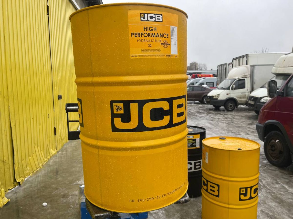 Гидравлическая жидкость JCB HIGH Performance HYDRAULIC FLUID 32 4002/1024