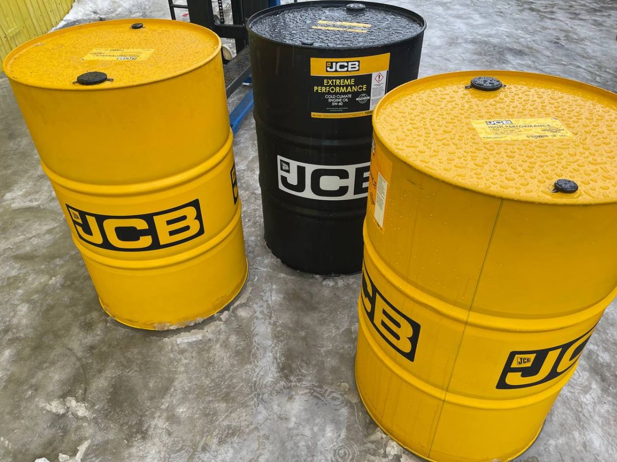 Гидравлическая жидкость JCB HIGH Performance HYDRAULIC FLUID 32 4002/1024