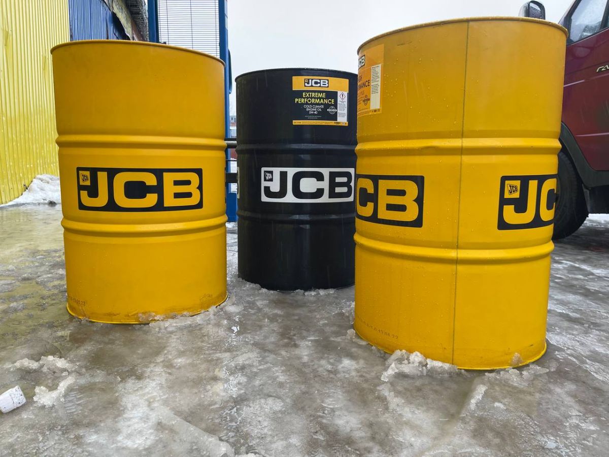 Гидравлическая жидкость JCB HIGH Performance HYDRAULIC FLUID 32 4002/1024